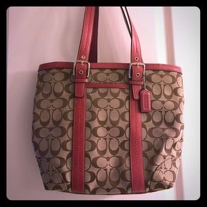 Coach Shoulder Bag with matching wallet